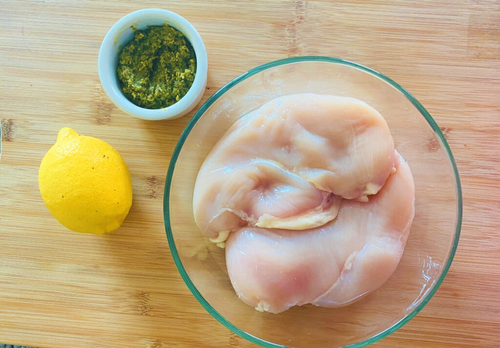 chicken breasts with basil pesto and lemon